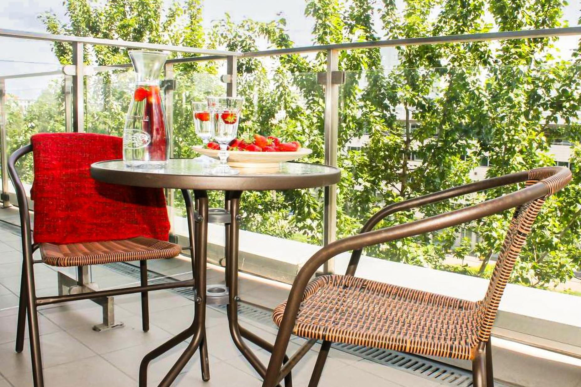 Triton Apartments In Варшава Экстерьер фото
