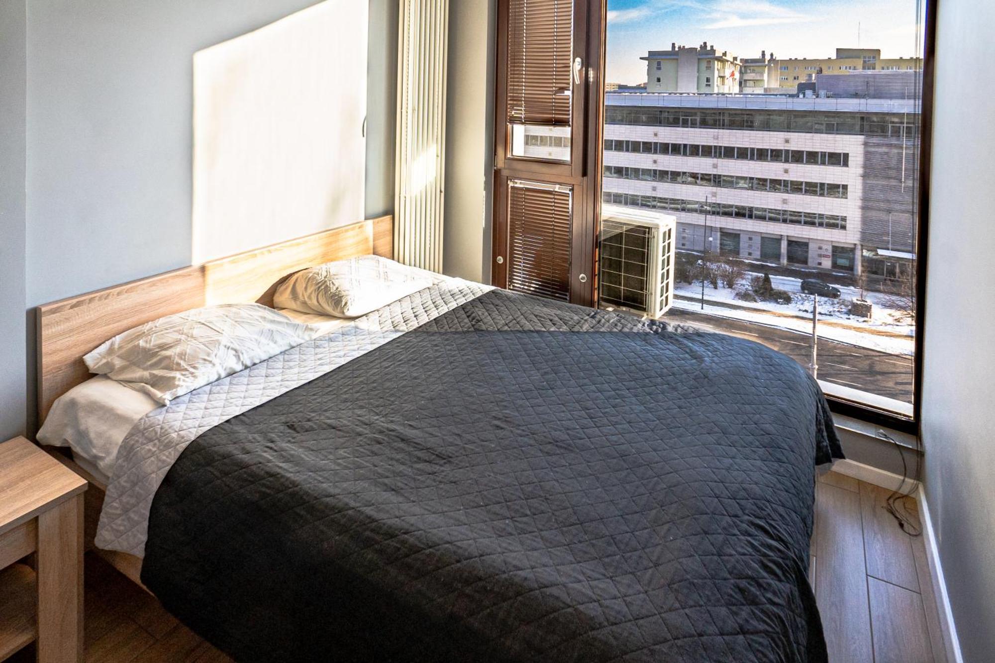 Triton Apartments In Варшава Номер фото