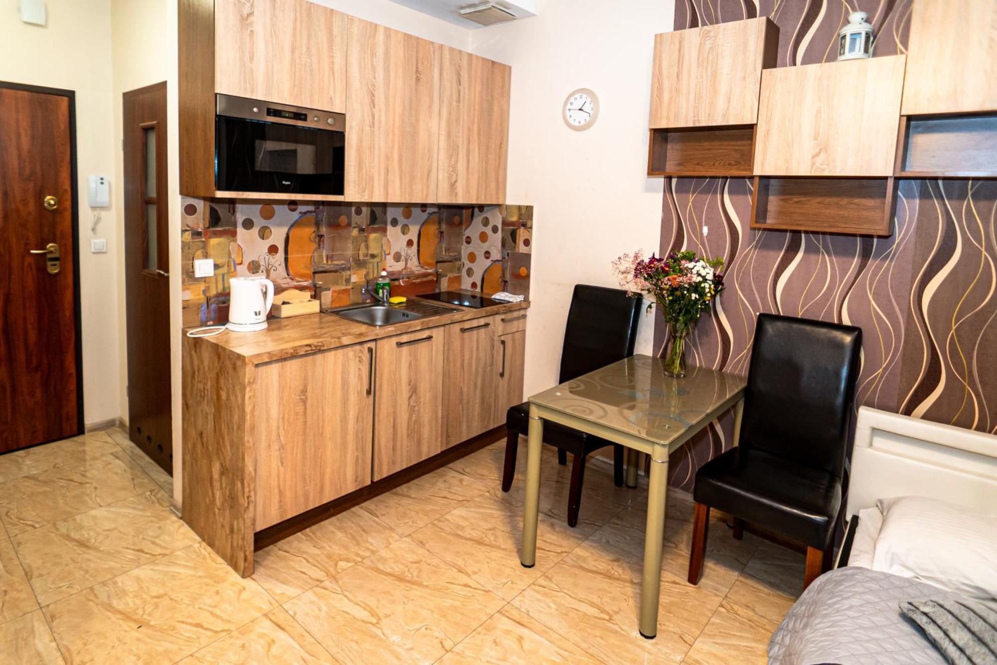 Triton Apartments In Варшава Номер фото